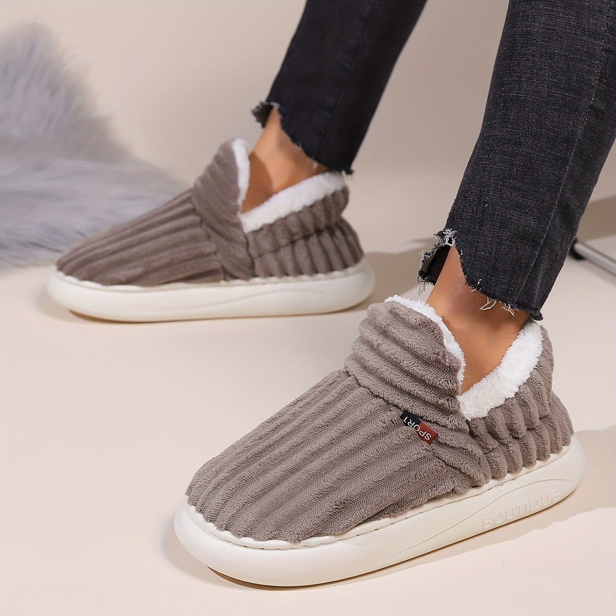 KIANNE – Zapatillas de invierno cálidas y acogedoras de felpa para mujer