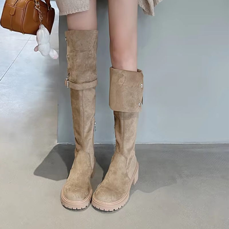 VIOLA - Botas overknee con plataforma y detalles metálicos para mujer