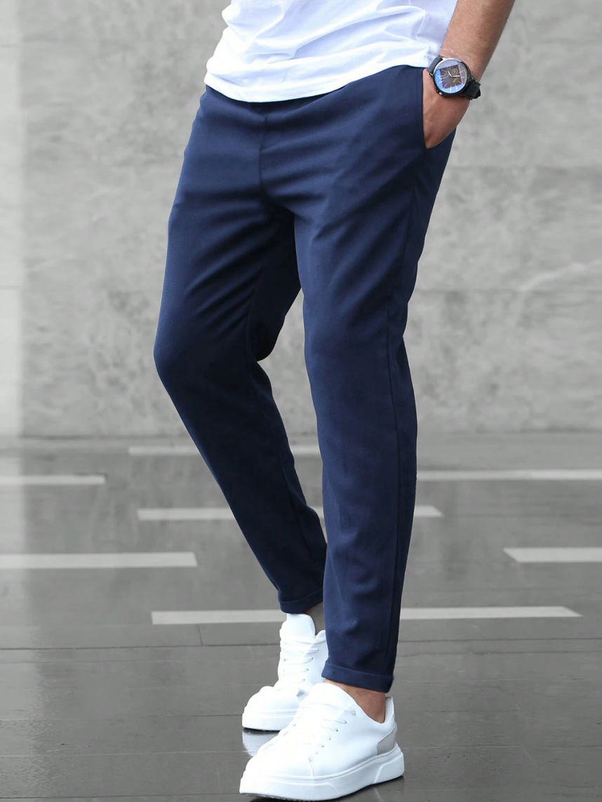 Pantalón deportivo para hombre con corte ajustado y estilo urbano – FERANOX