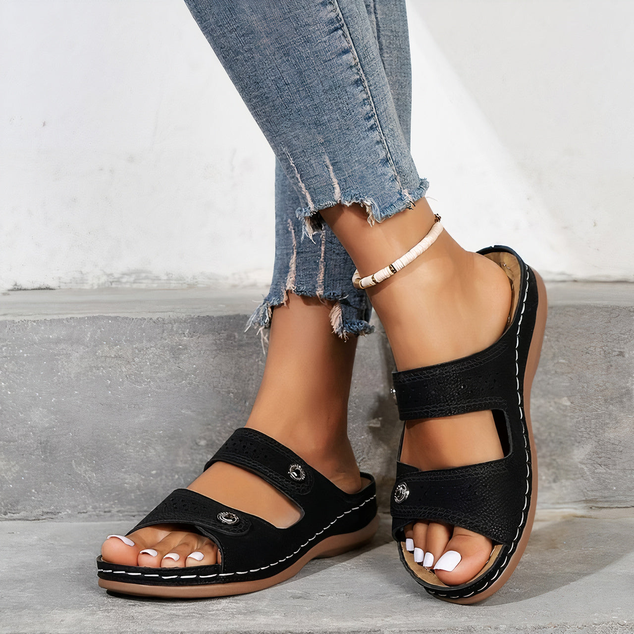 Sandalias ortopédicas para mujer con suela anatómica y cierre ajustable – SHARLIA CONFORT