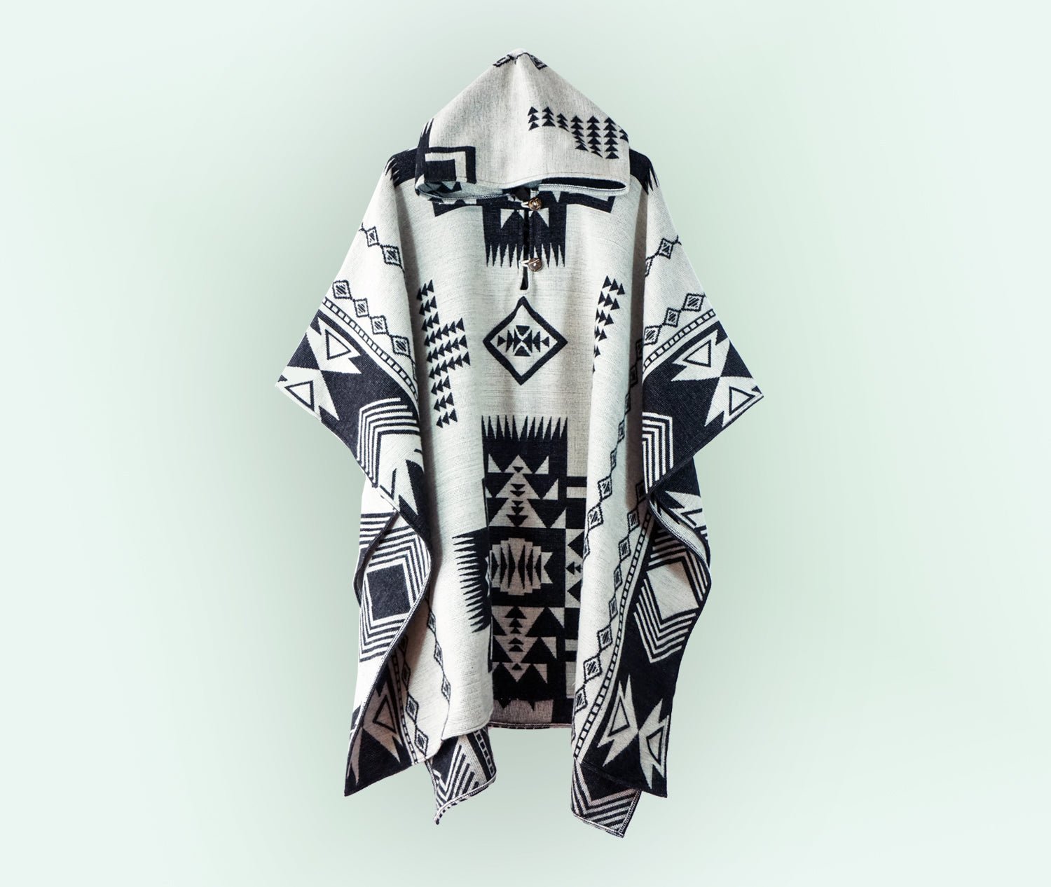 Poncho de Alpaca Artesanal – KAWSAY - Nina Toledo
