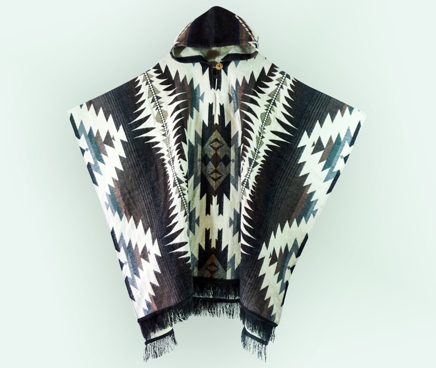 Poncho de Alpaca Artesanal – PACHA - Nina Toledo