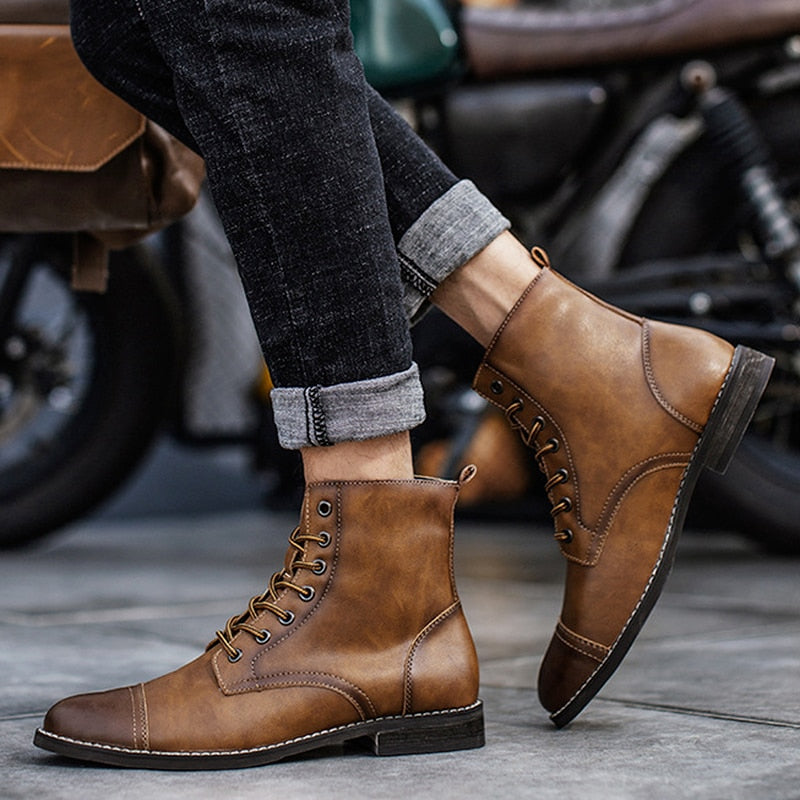 RONAN - Botas elegantes de cuero con cordones caña media para hombre