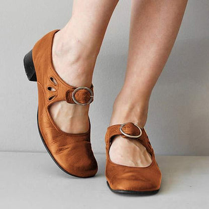 Zapatos ortopédicos vintage con correa ajustable y estilo elegante – ZEPHIRA