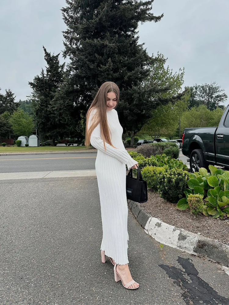 NEUS - Vestido largo ajustado de punto con diseño plisado y tela elástica para mujer