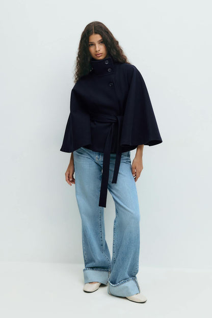 Abrigo elegante oversize para mujer con cinturón – SÉVANA