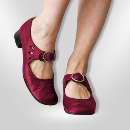 Sandalias clásicas de cuero con tiras cruzadas y suela cómoda – EMMARA