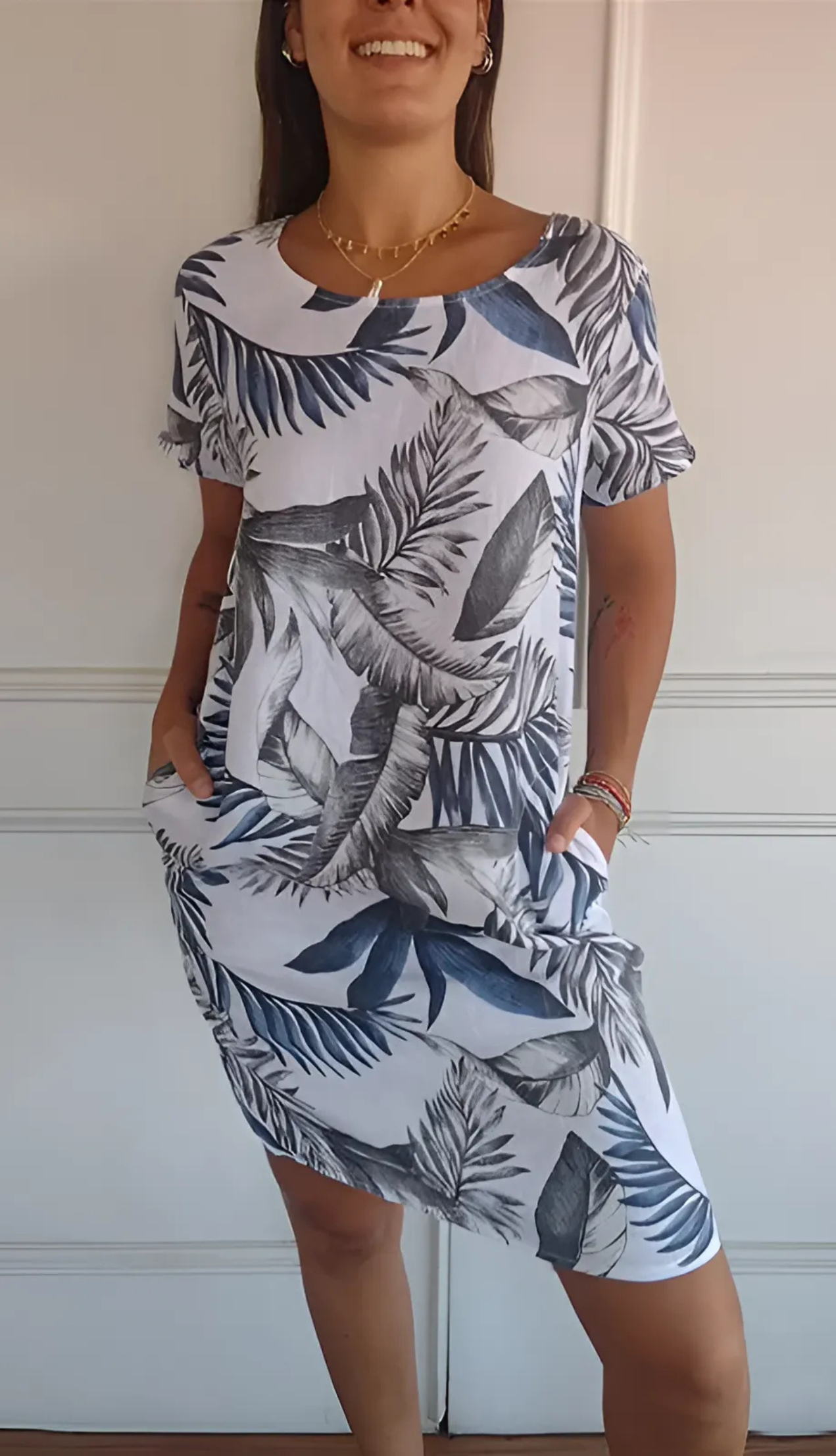 Vestido cómodo de corte recto con escote redondo – ANNERIS