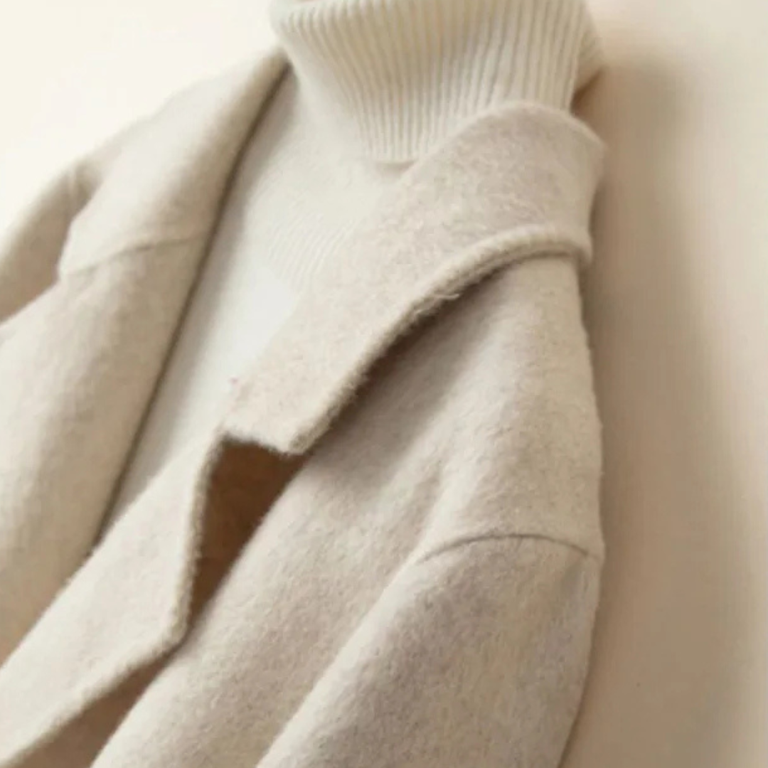 Chaqueta corta de lana con corte clásico para mujer – AIRLEA