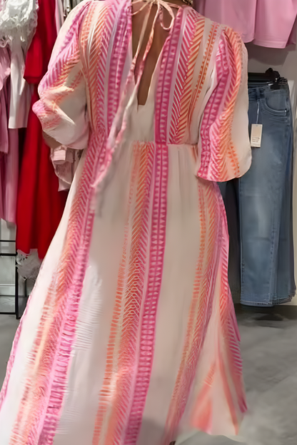 Vestido de verano con escote en V y corte fluido – DELANNA