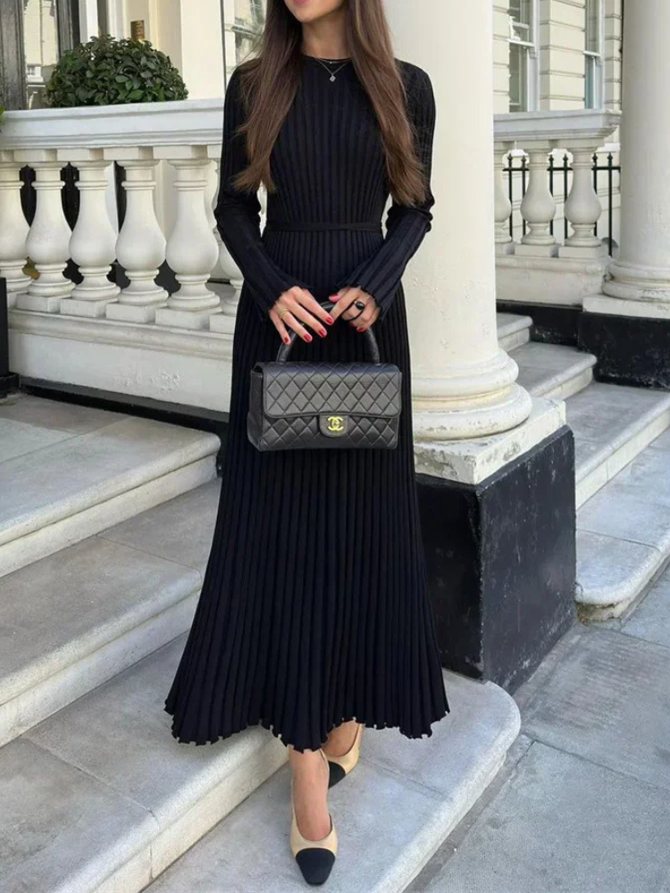 NEUS - Vestido largo ajustado de punto con diseño plisado y tela elástica para mujer