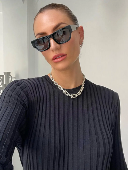 NEUS - Vestido largo ajustado de punto con diseño plisado y tela elástica para mujer