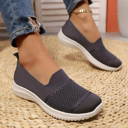 Zapatillas para mujer veraniegas y cómodas – VELOCIA