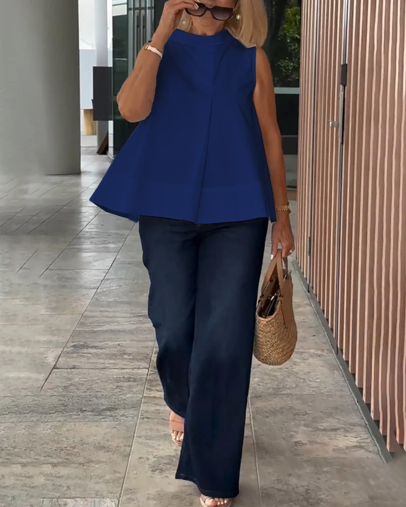 Top sin mangas de mujer con cuello alto y pliegue frontal – ELISARA