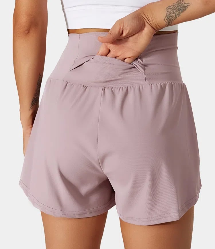 Short deportivo de mujer con cintura alta y bolsillos – DORA