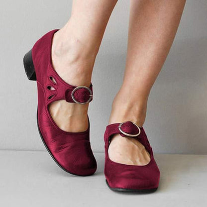 Zapatos ortopédicos vintage con correa ajustable y estilo elegante – ZEPHIRA