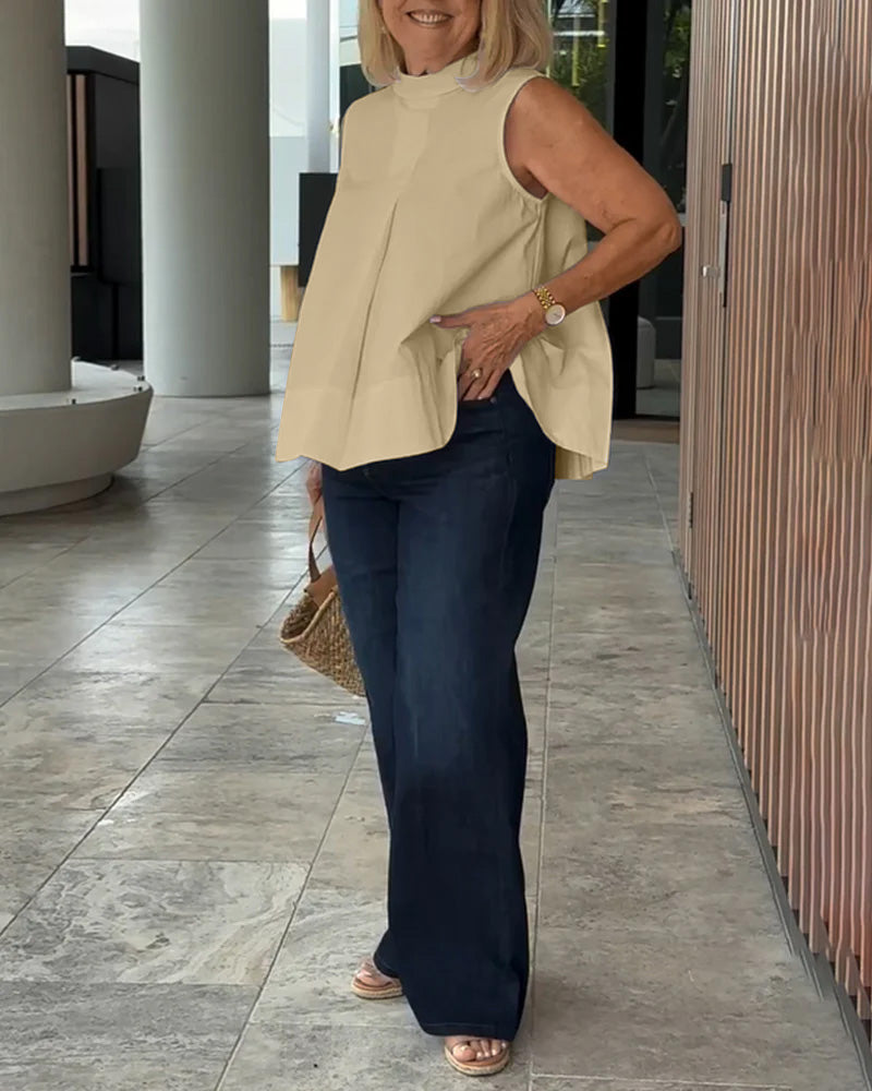 Top sin mangas de mujer con cuello alto y pliegue frontal – ELISARA