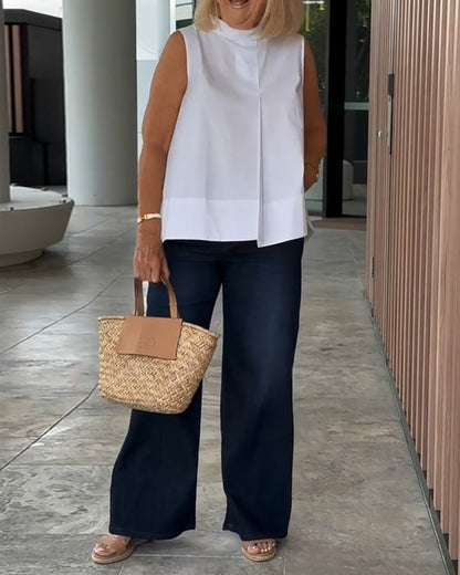 Top sin mangas de mujer con cuello alto y pliegue frontal – ELISARA