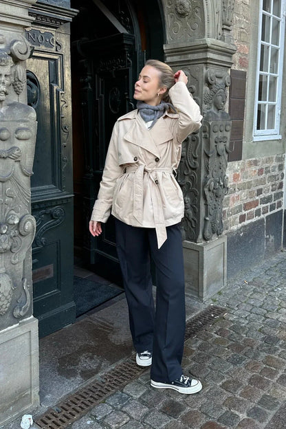 GIOVANNA – Chaqueta de cuero para mujer con corte suelto