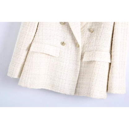 Blazer blanca entallada con doble botonadura – LÉONIE