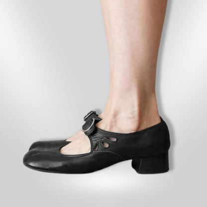 Sandalias clásicas de cuero con tiras cruzadas y suela cómoda – EMMARA