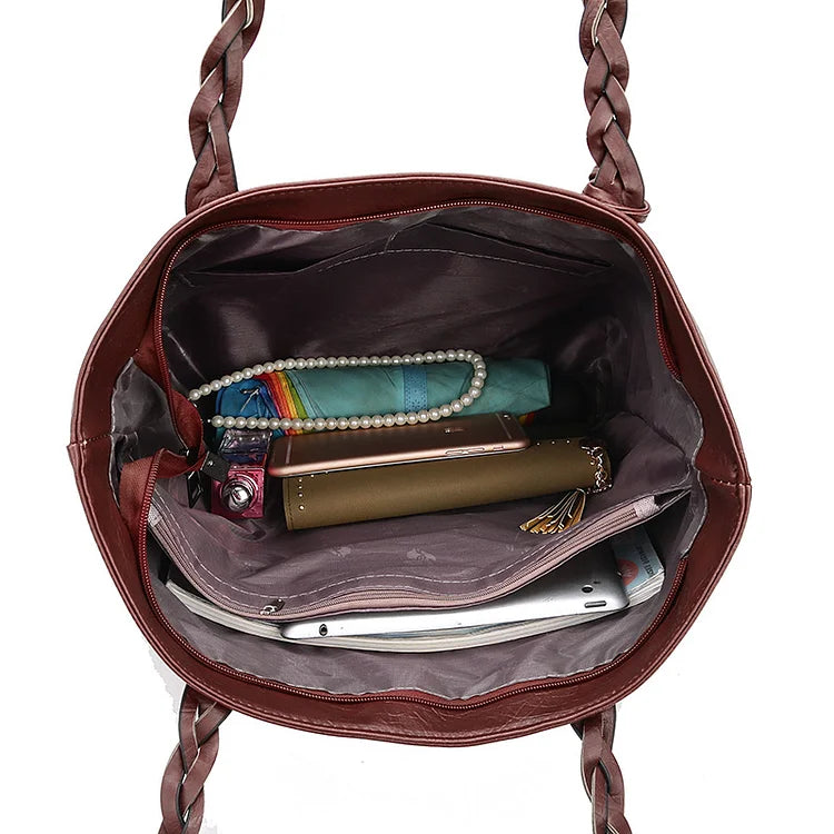 Bolso de mano con diseño estructurado – MARIANELLA