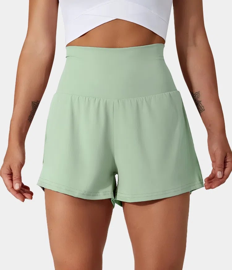 Short deportivo de mujer con cintura alta y bolsillos – DORA