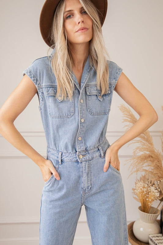 Mono vaquero moderno para mujer, perfecto para cualquier ocasión – DENA