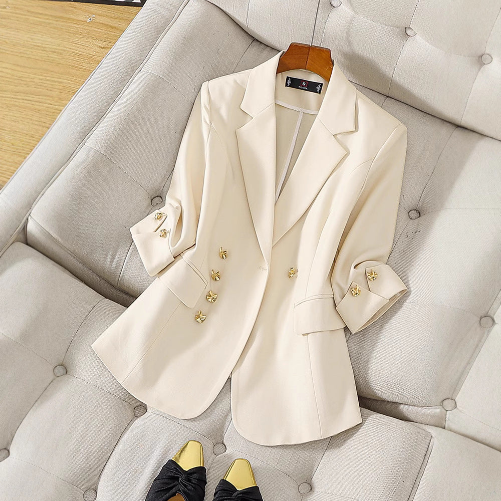 Blazer entallado de mujer con estilo versátil y refinado – AMELIÉN