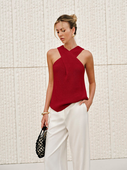 Top sin mangas con cuello halter cruzado – ARIA