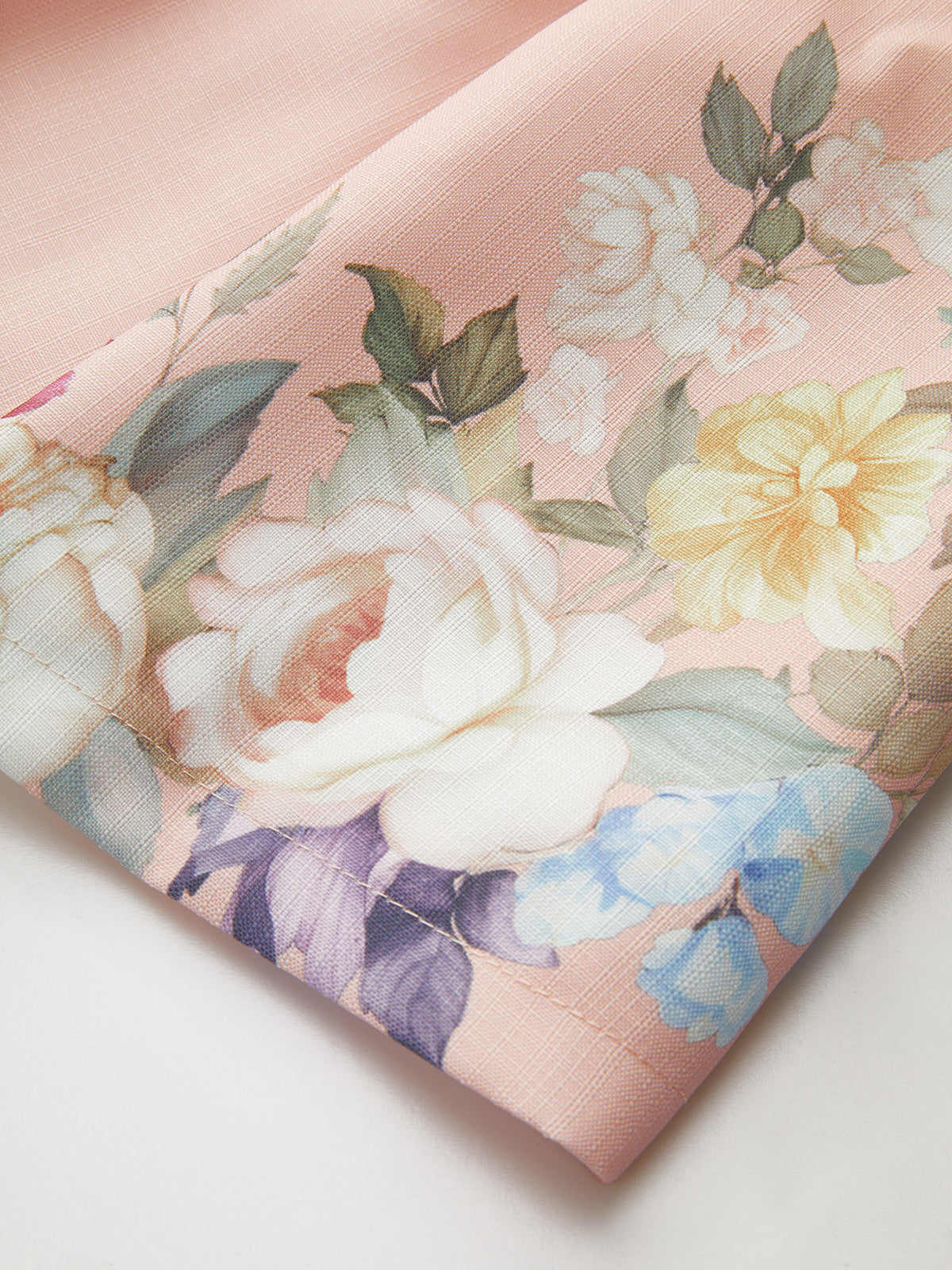 Pantalones cortos de talle alto con cinturón y estampado floral – ARIA