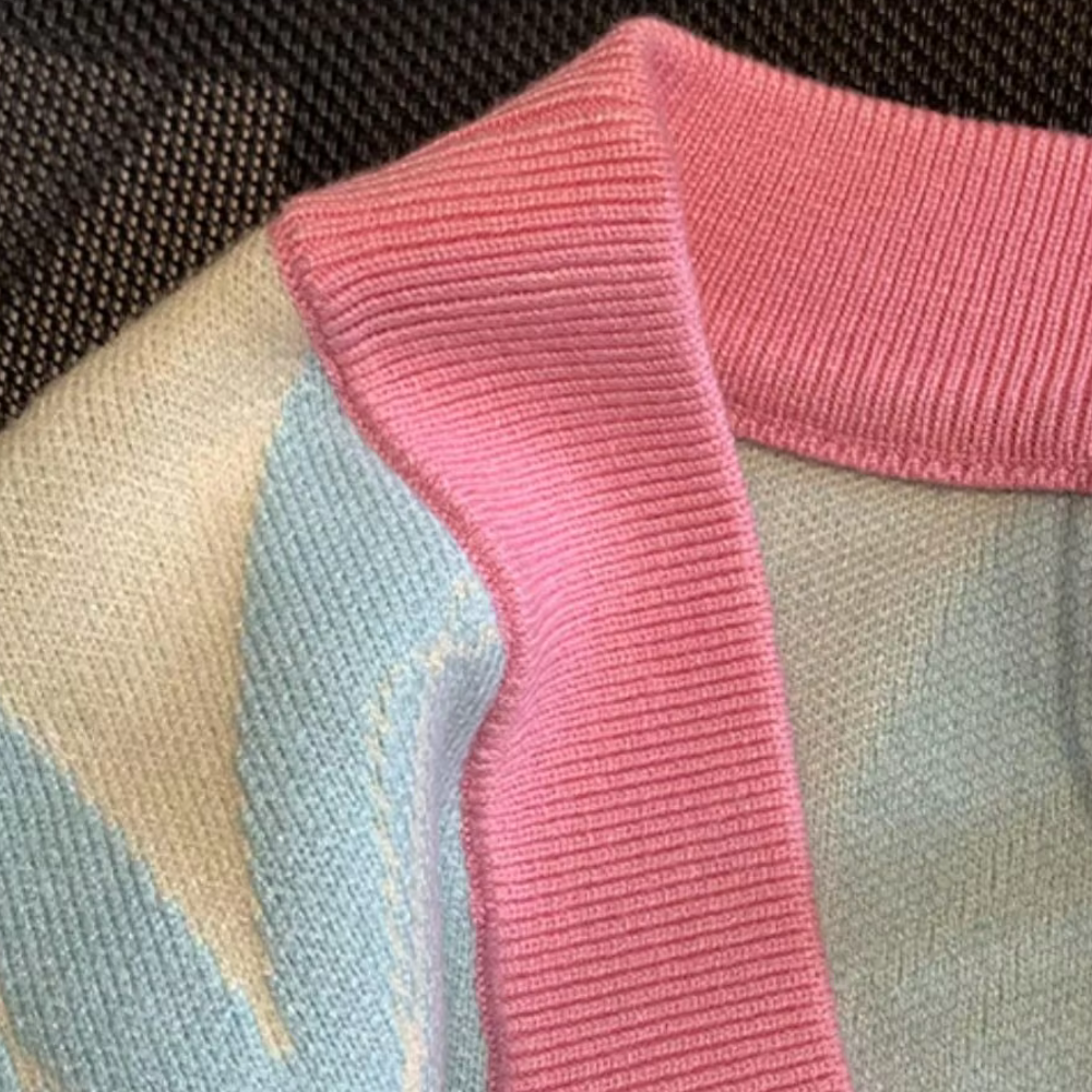 Cárdigan de punto a rayas con diseño relajado y tacto suave – LÉANA