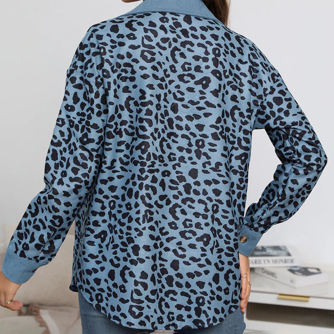 Blazer entallada con estampado de leopardo – LÉONA