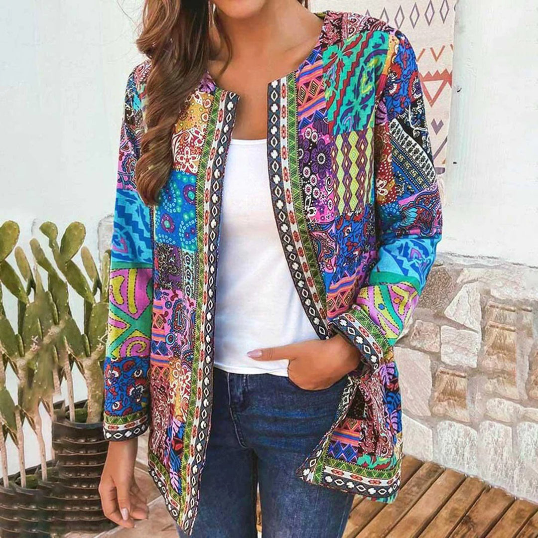 Blazer entallada con estampado artístico y acabado premium – AURELIA