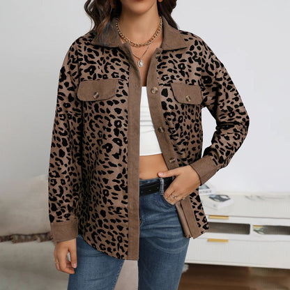Blazer entallada con estampado de leopardo – LÉONA