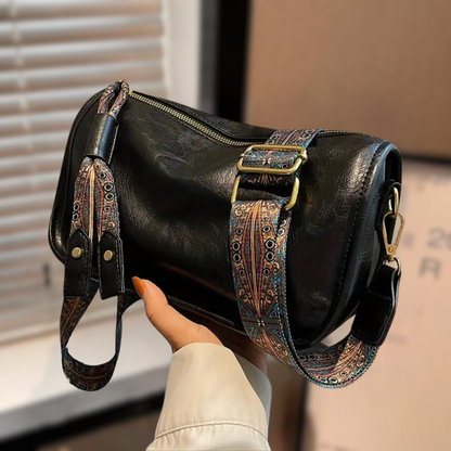 Bolso bandolera negro para mujer con interior amplio – ARVÉA