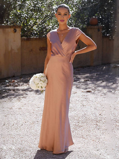 Elena – Vestido maxi elegante de satén con escote en V y mangas cortas estilo capa para mujer