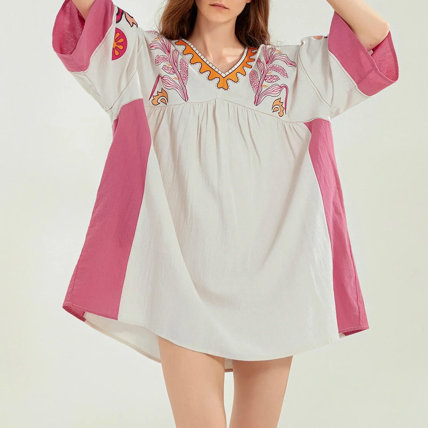 Vestido tipo túnica de mujer con escote en V y bordados decorativos – MABRIELA