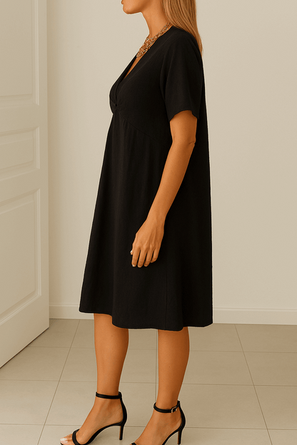 Vestido midi con detalle drapeado, escote en V y manga corta – AURESSA