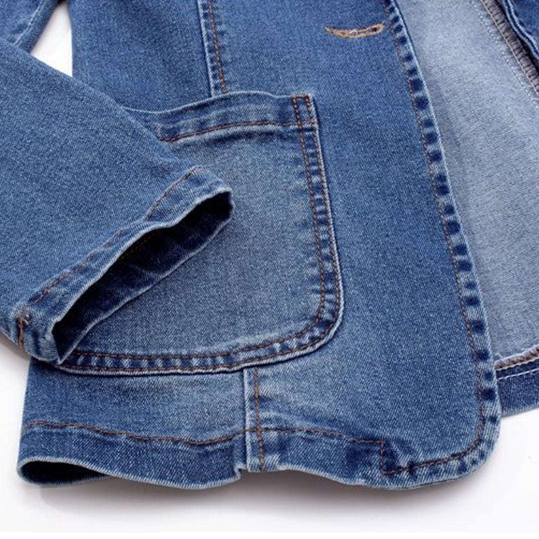 Blazer entallada de estilo moderno para mujer – LUMÉRA