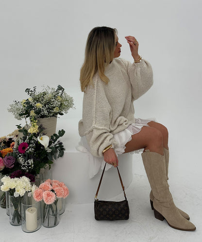 Suéter oversize de mujer en color beige – NATELA