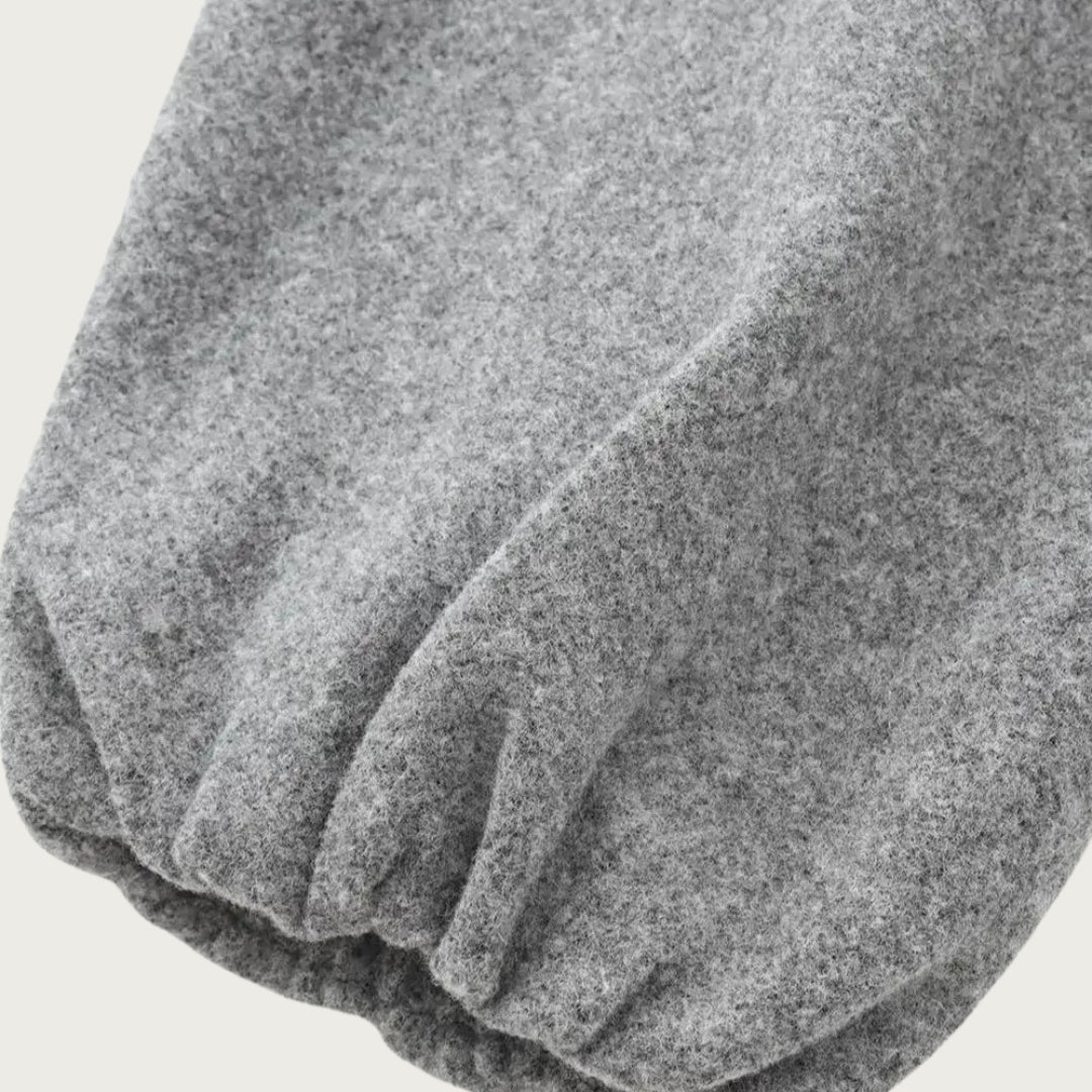 Chaqueta corta de mujer con mangas abullonadas – DELFINA