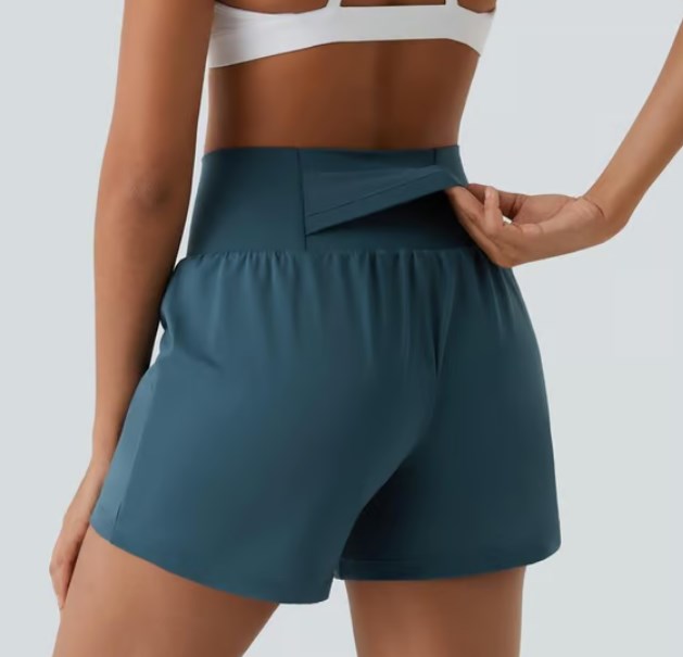 Short deportivo de mujer con cintura alta y bolsillos – DORA