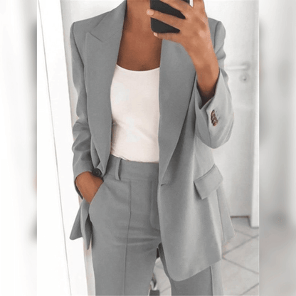 Conjunto de blazer y pantalón para mujer – ELENIA