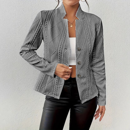 Blazer de mujer con cuello elevado y diseño moderno – CLÉRINA