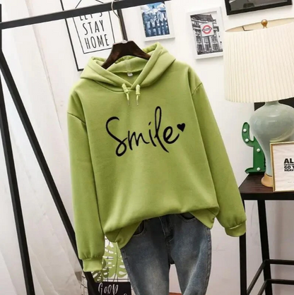 Sudadera de mujer con capucha y estampado sonriente – AVALEA