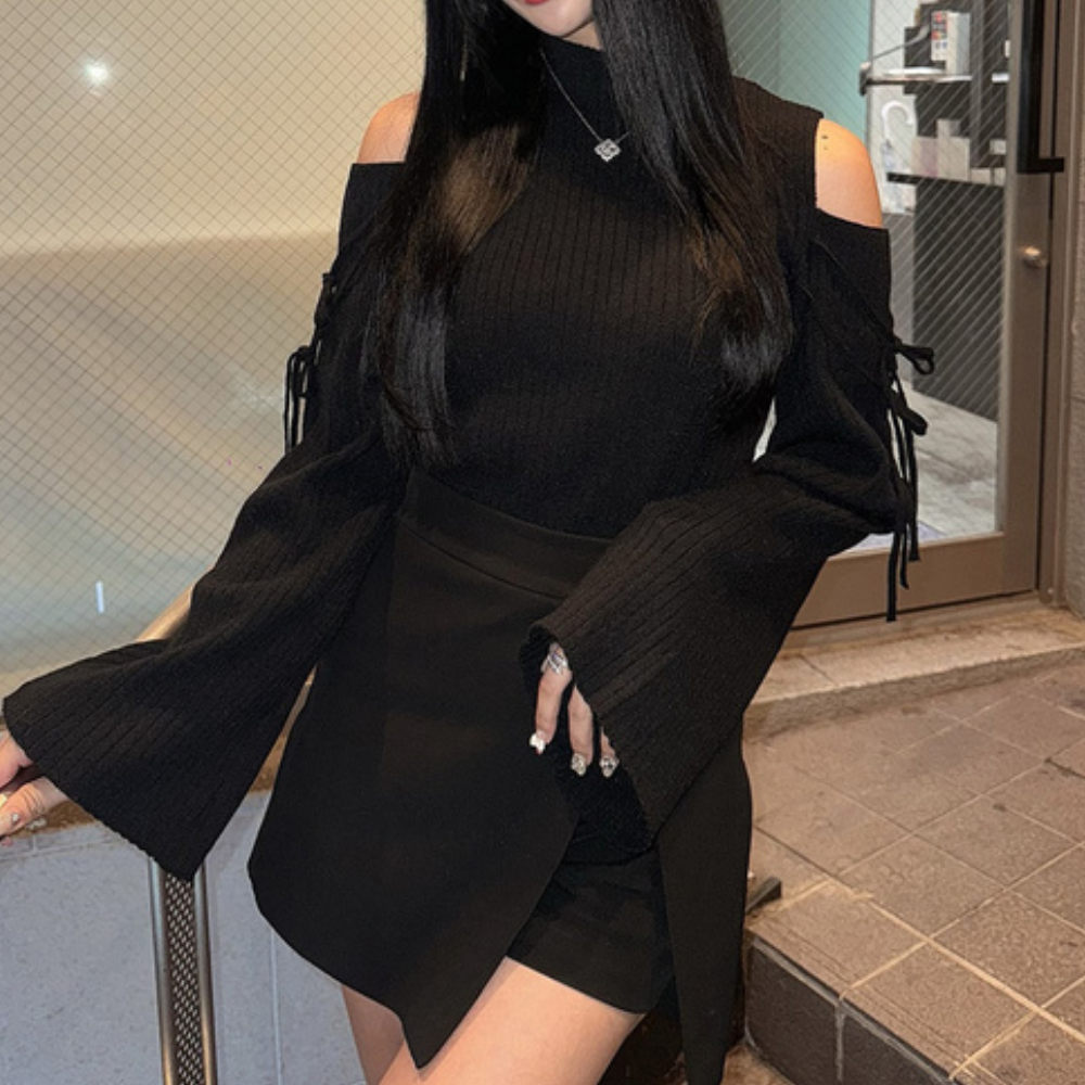 Jersey de punto canalé con diseño de hombros descubiertos – ZAYRA