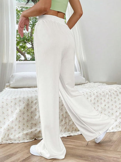 Pantalón ancho de mujer con estilo moderno y corte fluido – JESSIKA