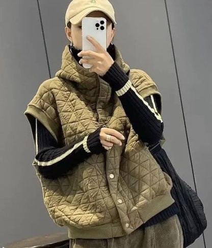 Clover - Chaleco acolchado con capucha para mujer