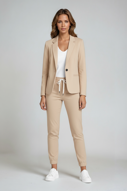 NOORIA – Conjunto de blazer y pantalón slim fit para mujer con estilo estructurado